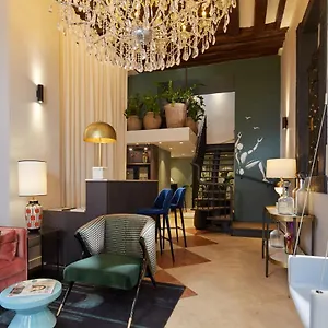 *** Hotel Ecole France